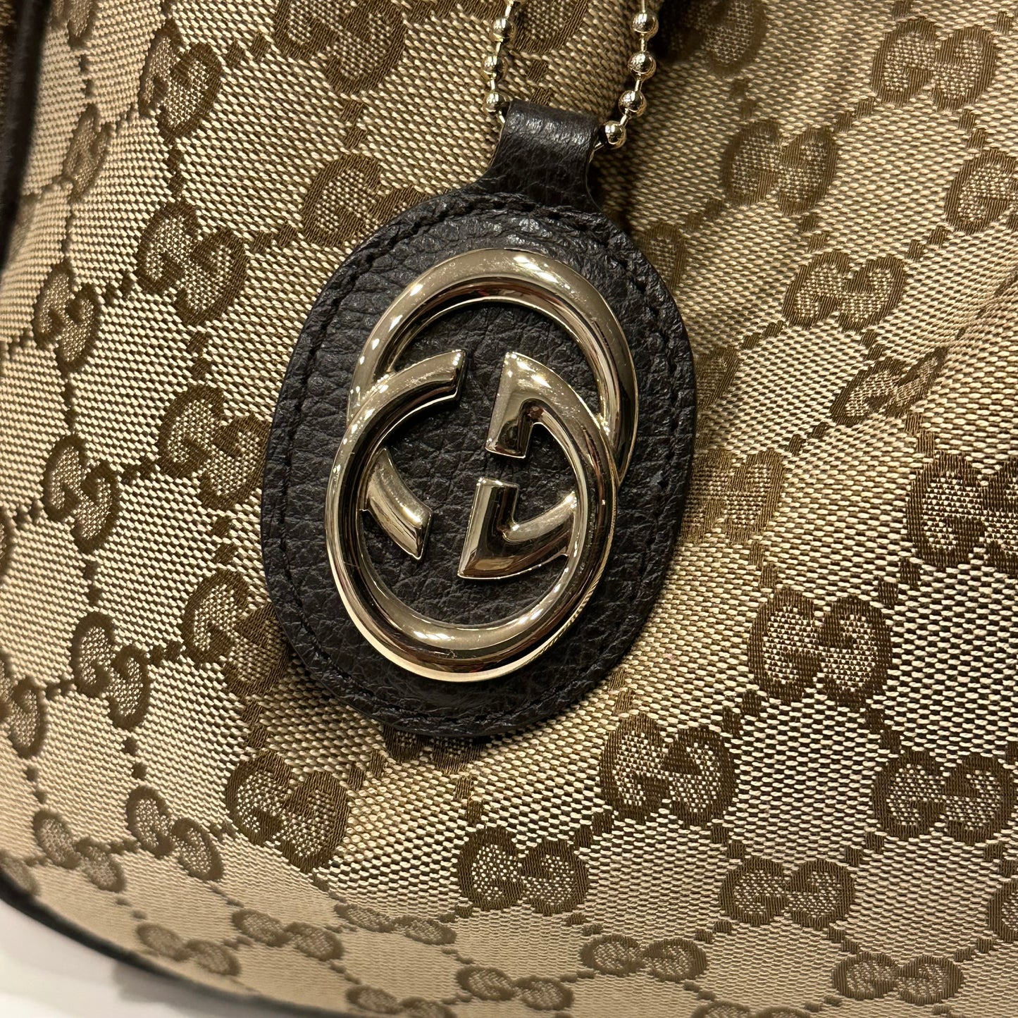 Gucci GG Canvas Medium Sukey Hobo Bag – Beige/Brown with Gold Hardware
