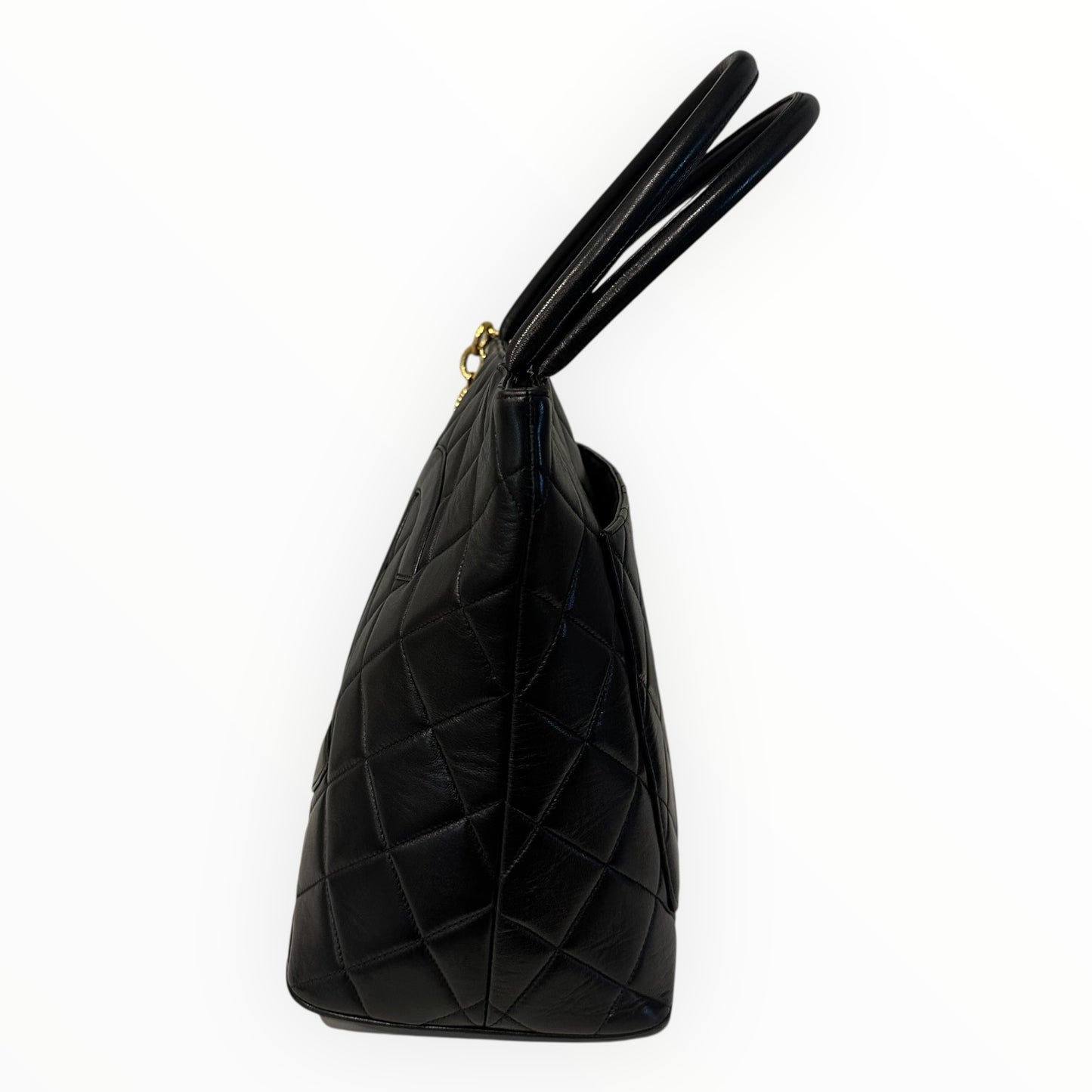 Chanel Vintage Lambskin Quilted Medallion in Black